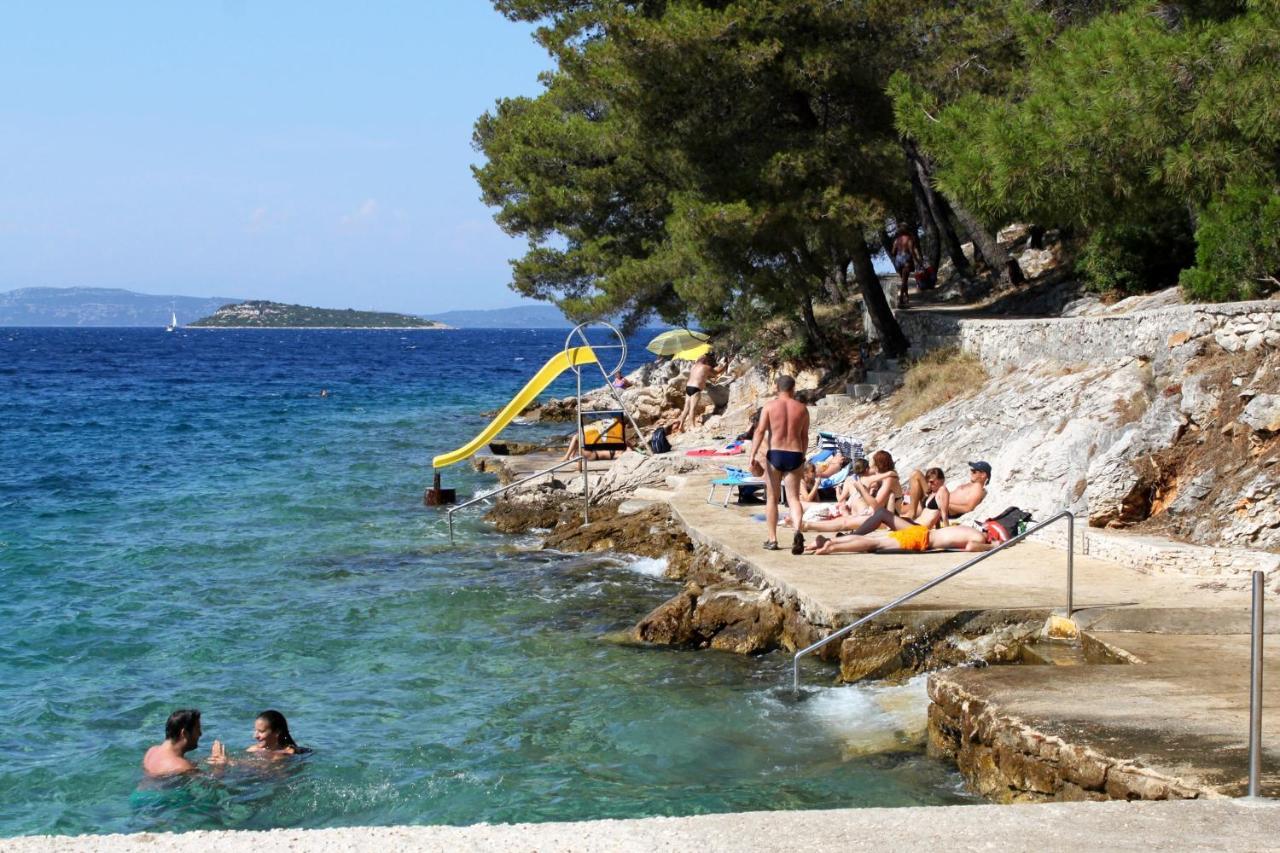 Apartments With A Parking Space Sali, Dugi Otok - 8181 외부 사진