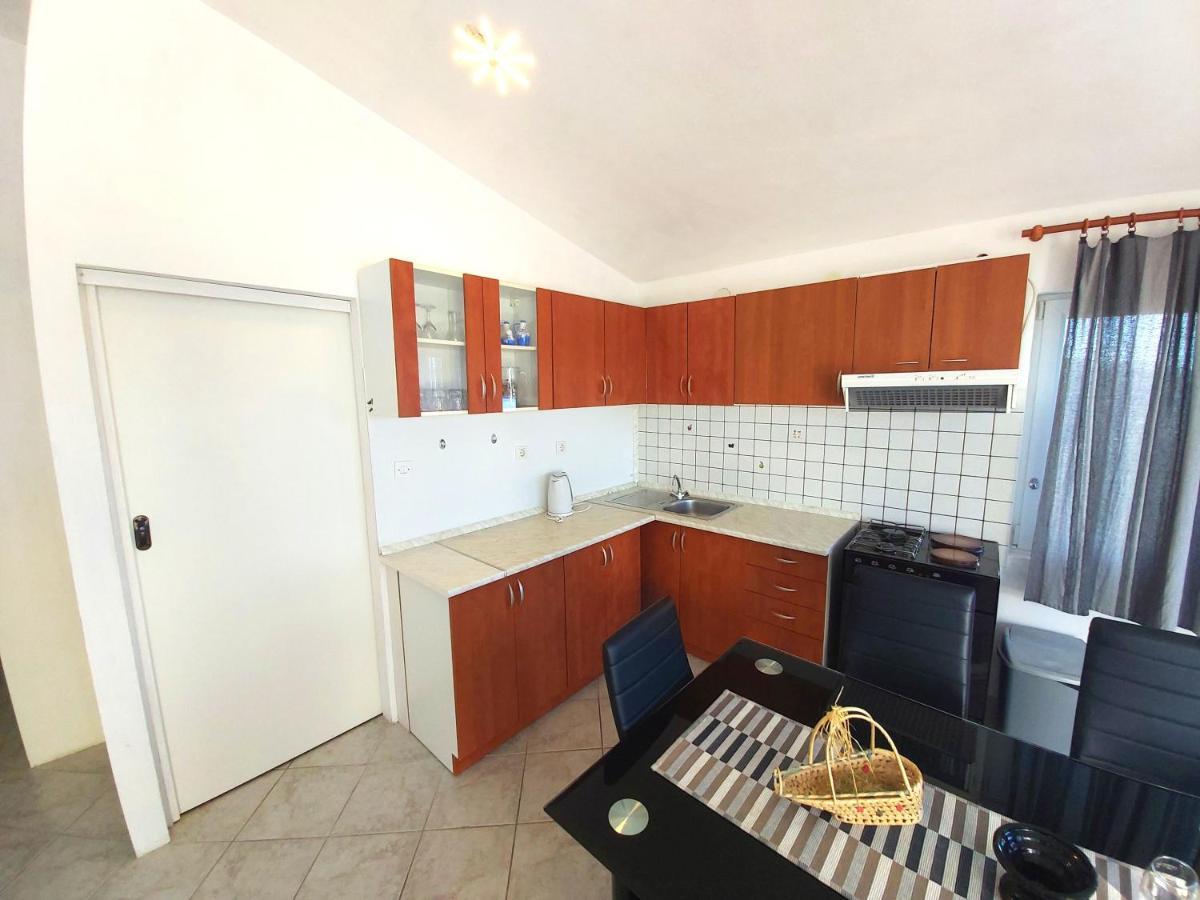 Apartments With A Parking Space Sali, Dugi Otok - 8181 외부 사진
