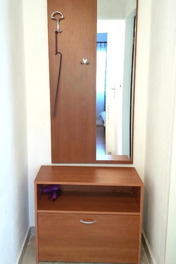 Apartments With A Parking Space Sali, Dugi Otok - 8181 외부 사진